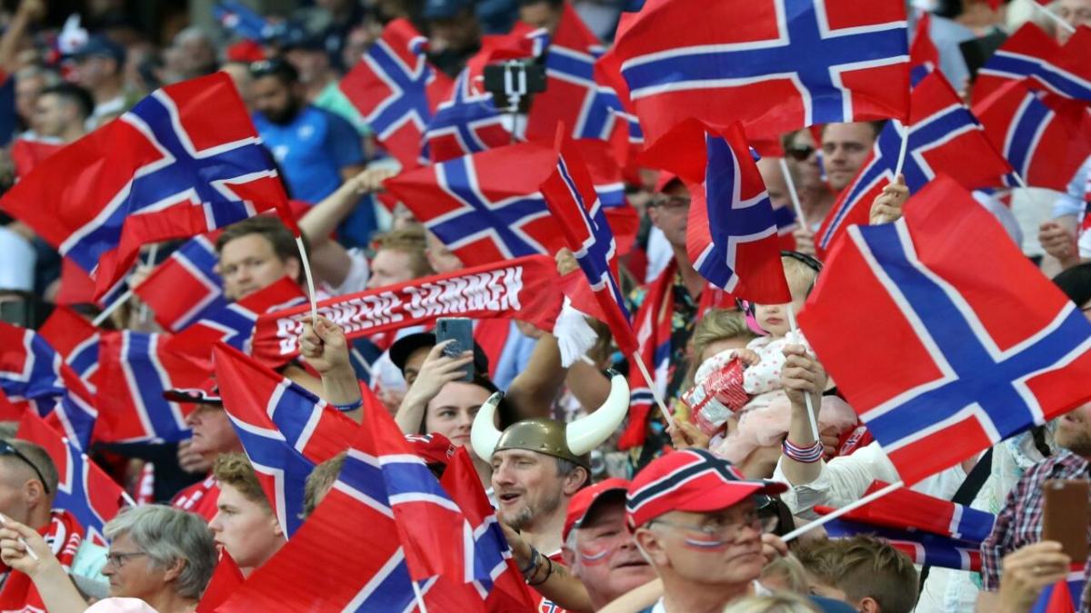 Norway football fans